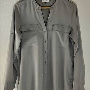 Calvin Klein CK‎ Women's Button Top Shirt Blouse Roll-Tab Sleeve Gray M Casual